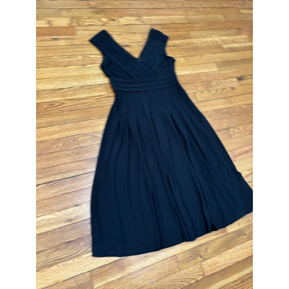Jones New York Womens Dress Size 6 Black Layered Sleeveless Fit Flare Stretch - Picture 3 of 7